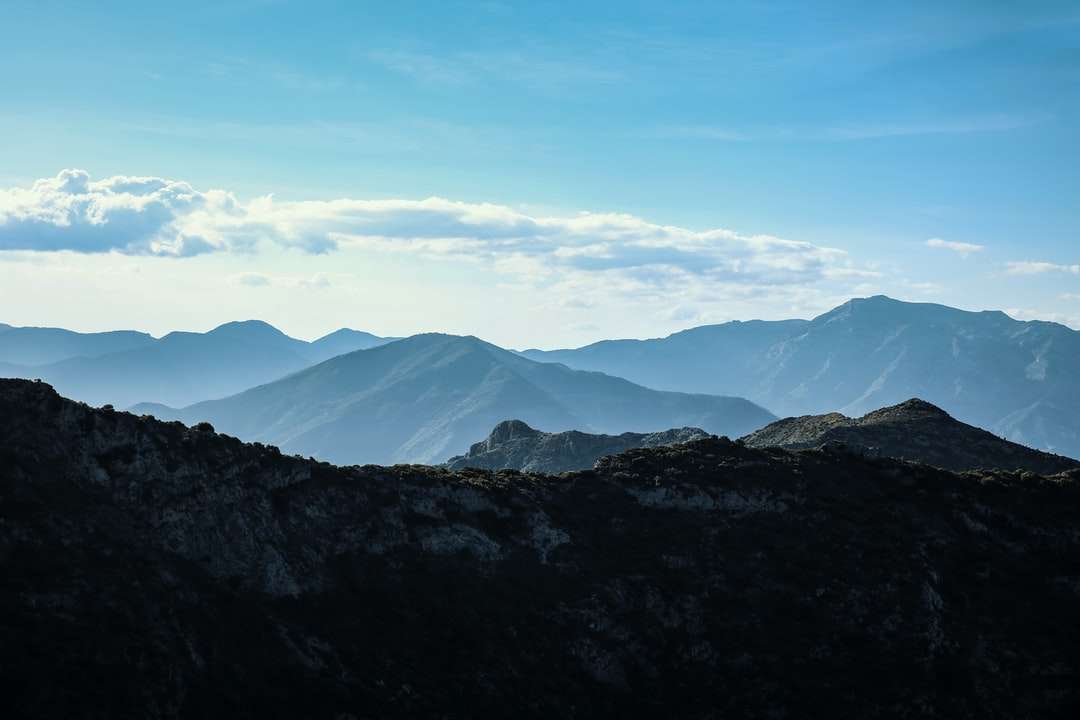 foto av bergstoppen Pussel online