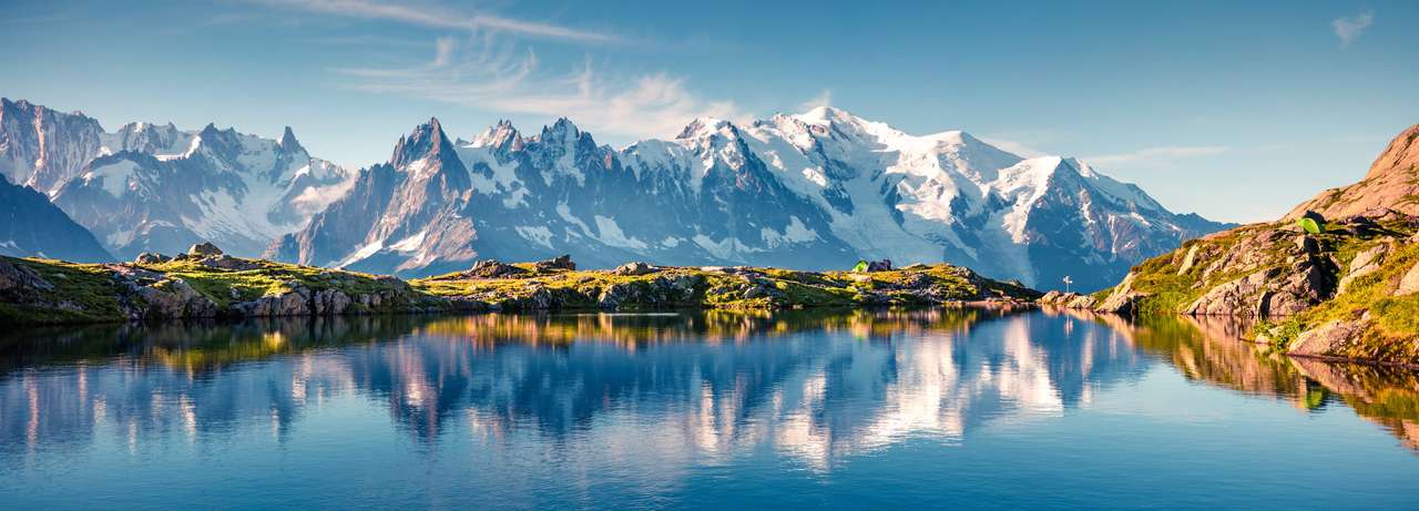Lac Blanc -sjö med Mont Blanc (Monte Bianco) Pussel online