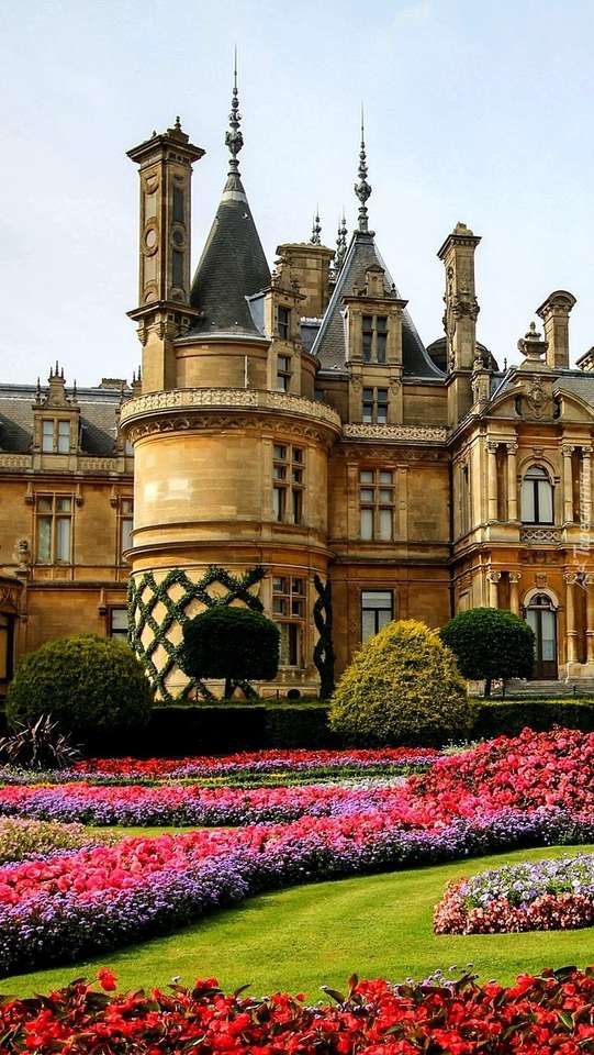 Palác se zahradou skládačky online
