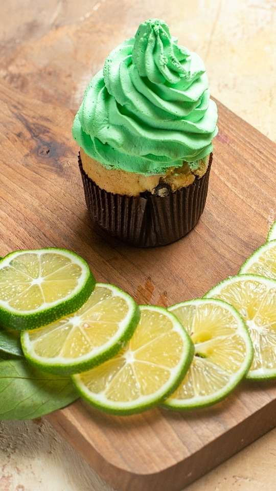 Muffin with lime cream online puzzle