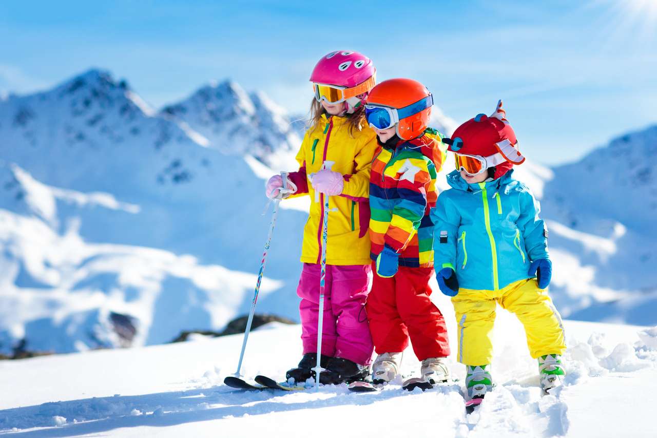 Dítě v lyžařské škole online puzzle