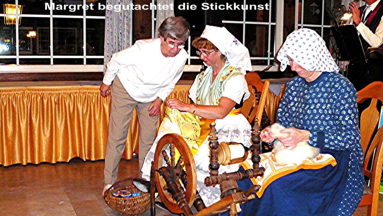 Sorbische Frauen am Spinnrad Puzzlespiel online