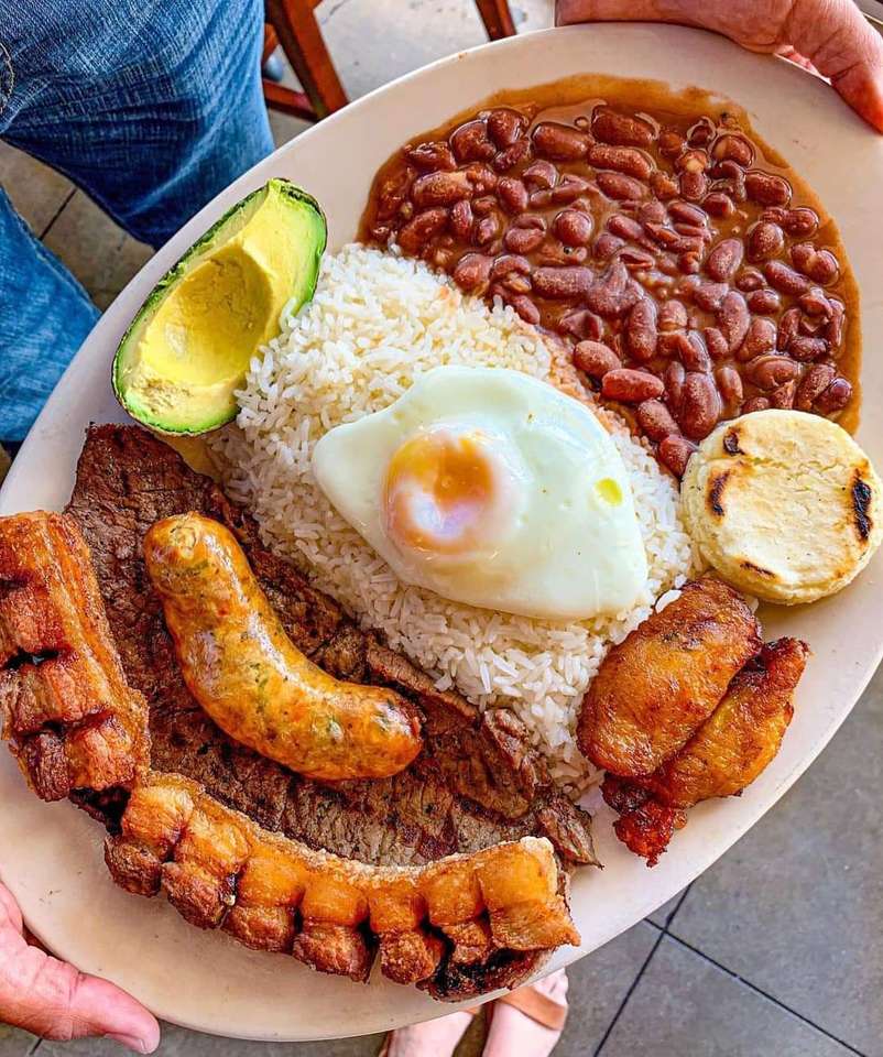 Colombiansk frukost pussel på nätet