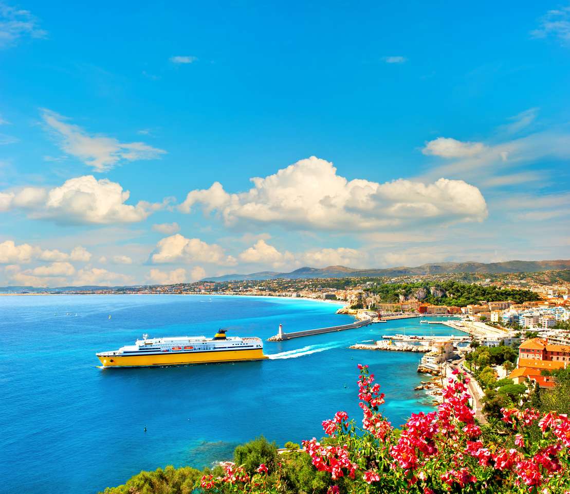 Blick auf das mediterrane Resort, Nizza Online-Puzzle