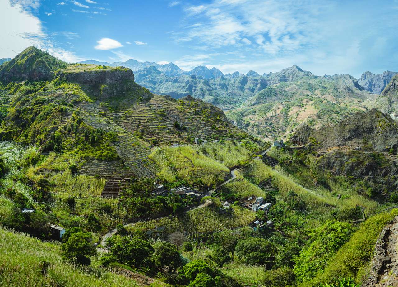 знаменитая долина Павла в Кабо-Верде пазл онлайн
