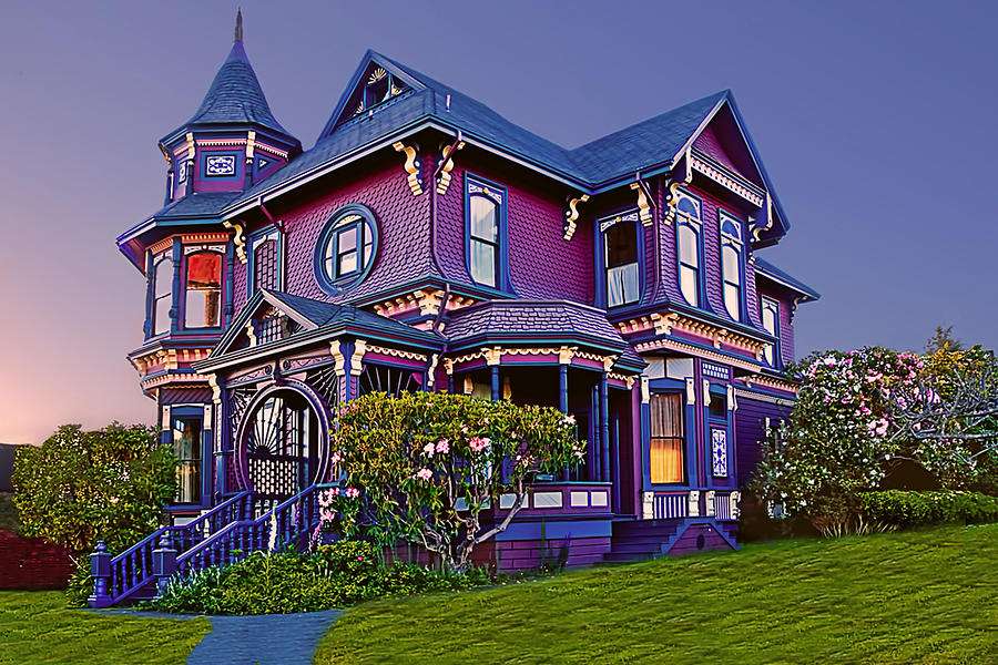 фіолетовий будинок онлайн пазл