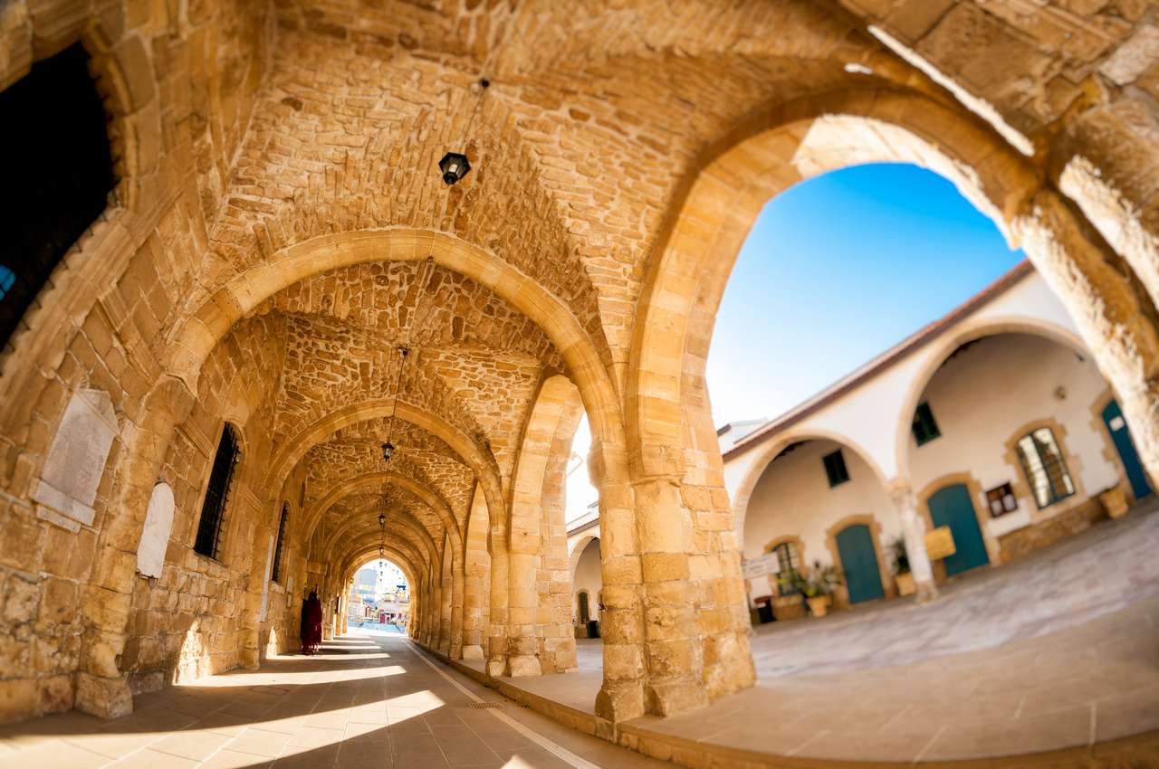 Arcos de la iglesia de Ayious Lazarus, Larnaca, Chipre rompecabezas en línea