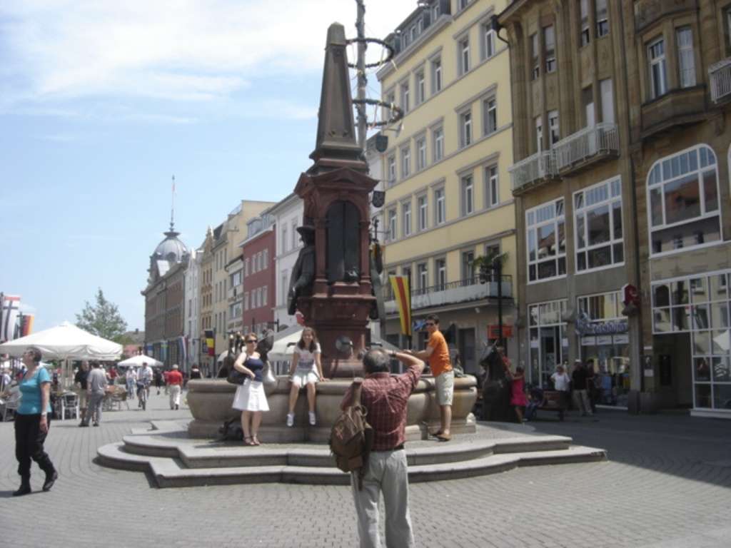 Brunnen in Konstanz Deutschland Puzzlespiel online