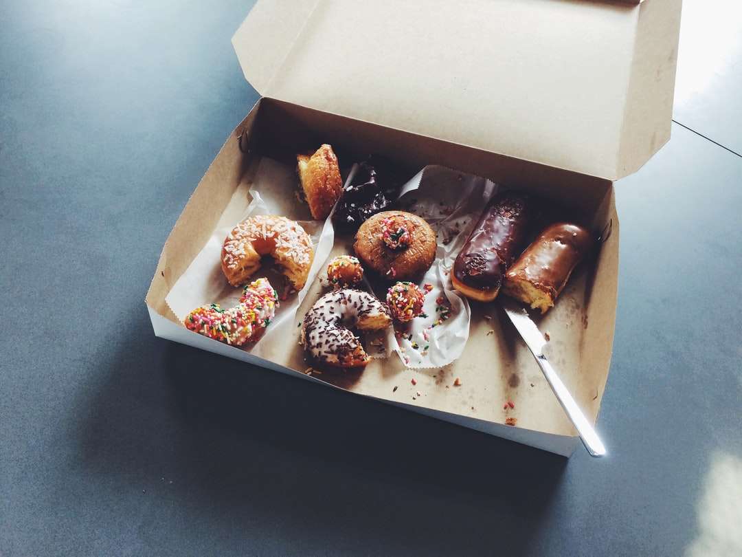 donuts op doos online puzzel