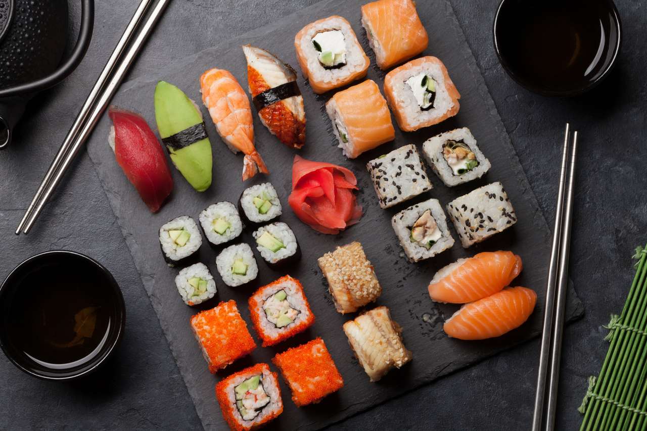 Set di sushi giapponese puzzle online