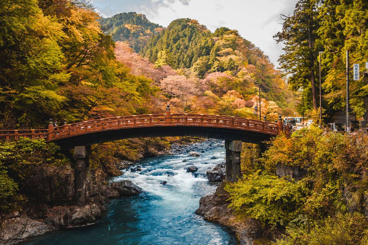 Giappone Alpi kamikochi in autunno puzzle online