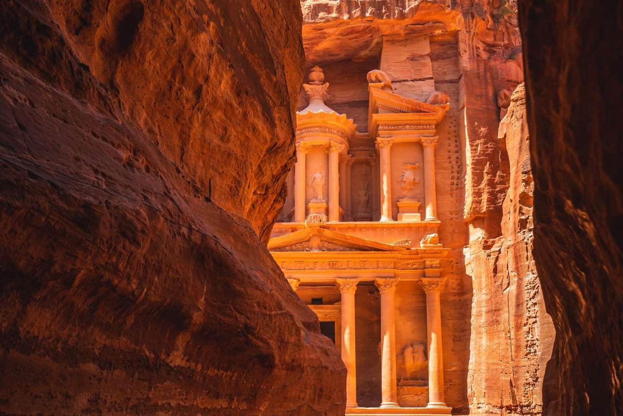 Al Khazneh, alias The Treasury à Petra, en Jordanie. puzzle en ligne
