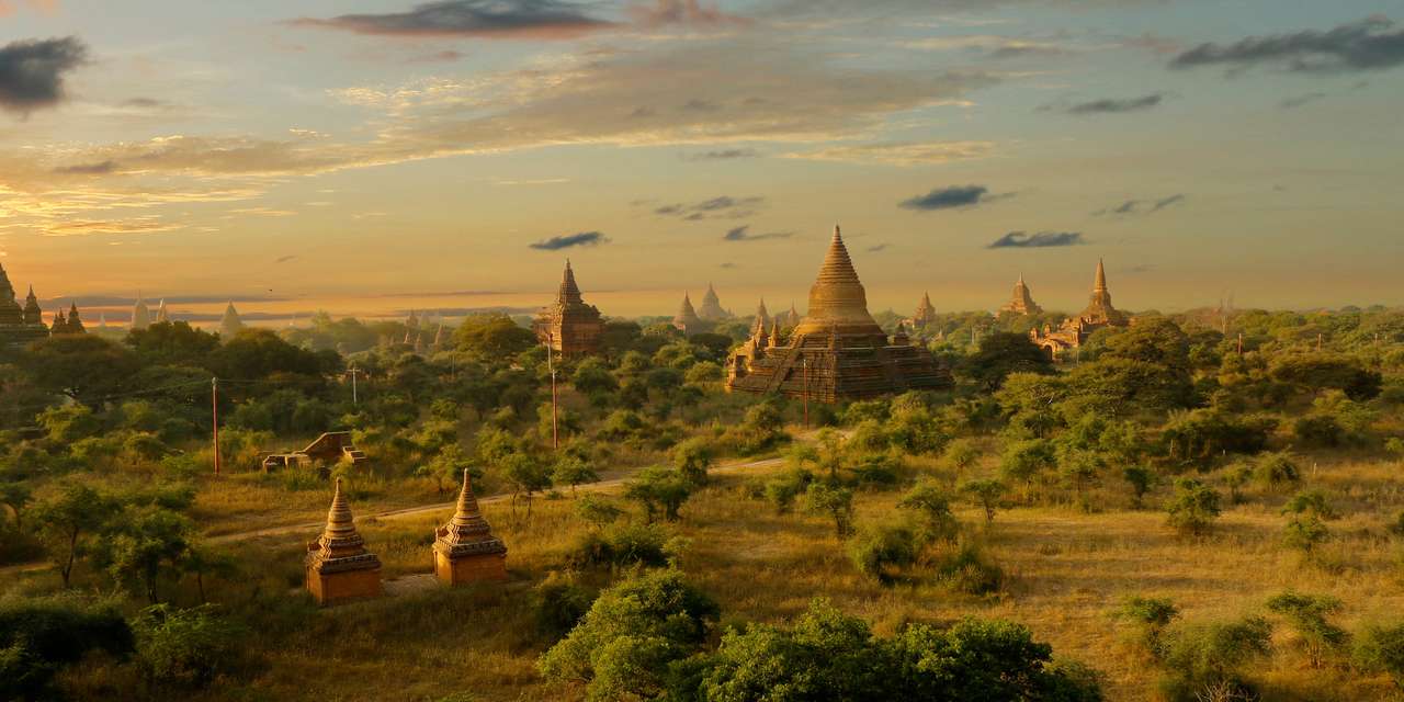 историческият парк Баган, Мианмар онлайн пъзел
