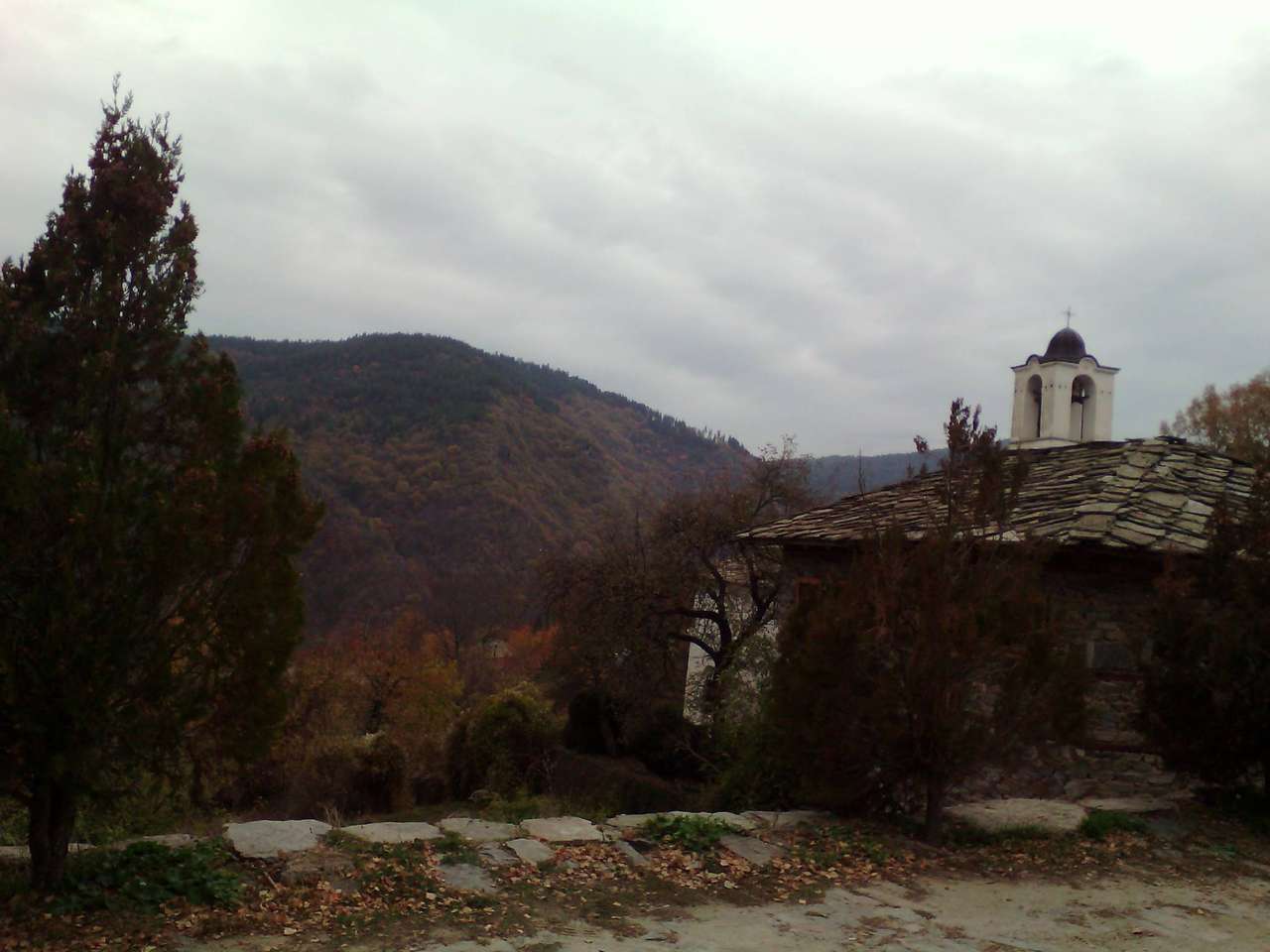 Деревня Лештен Болгария онлайн-пазл
