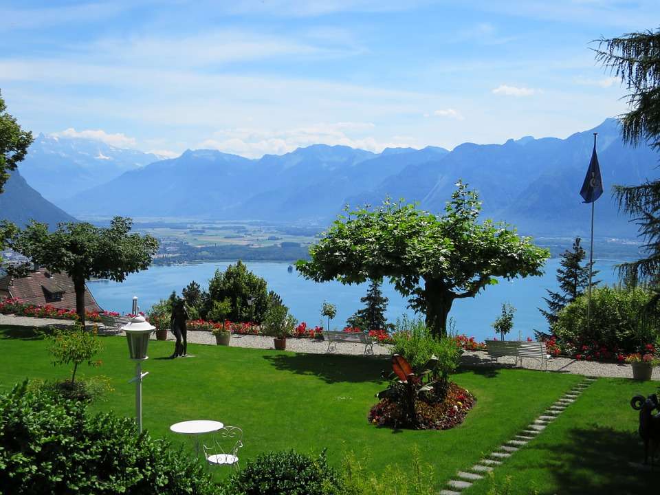スイスのジュネーブ湖 オンラインパズル