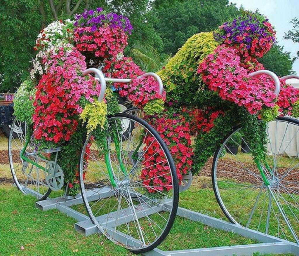 квіти на велосипедах онлайн пазл