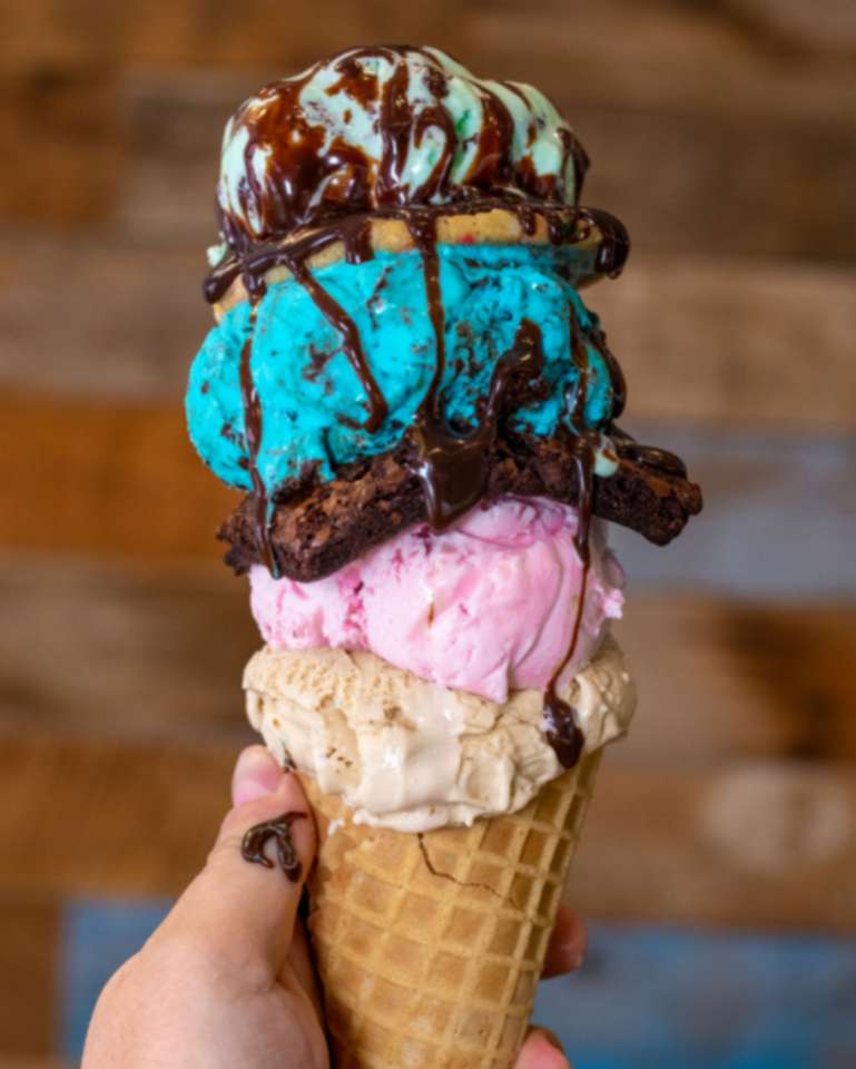 Quatro colheres de sorvete puzzle online