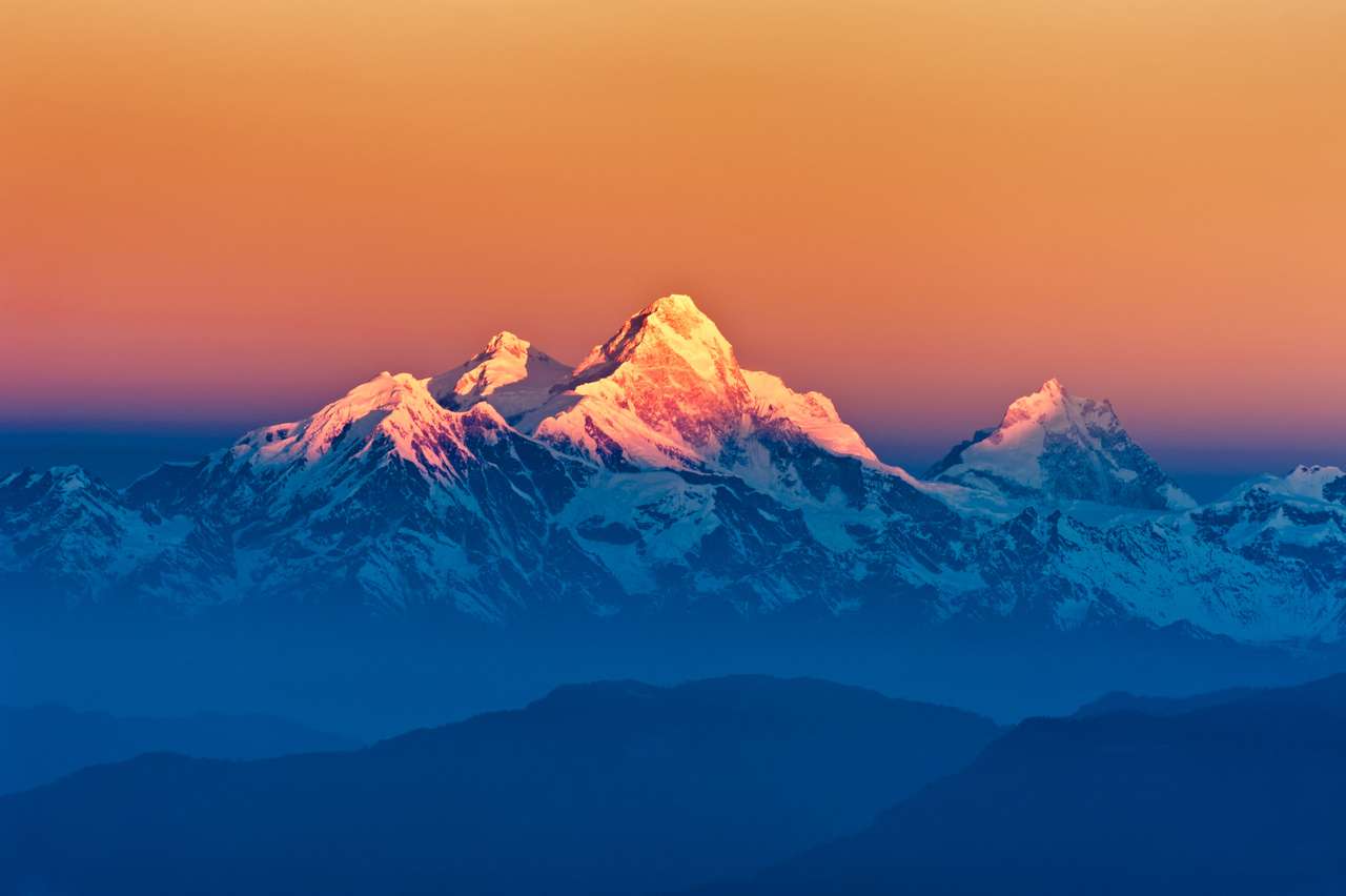 Pohled na himálajské hory z hory Shivapuri skládačky online