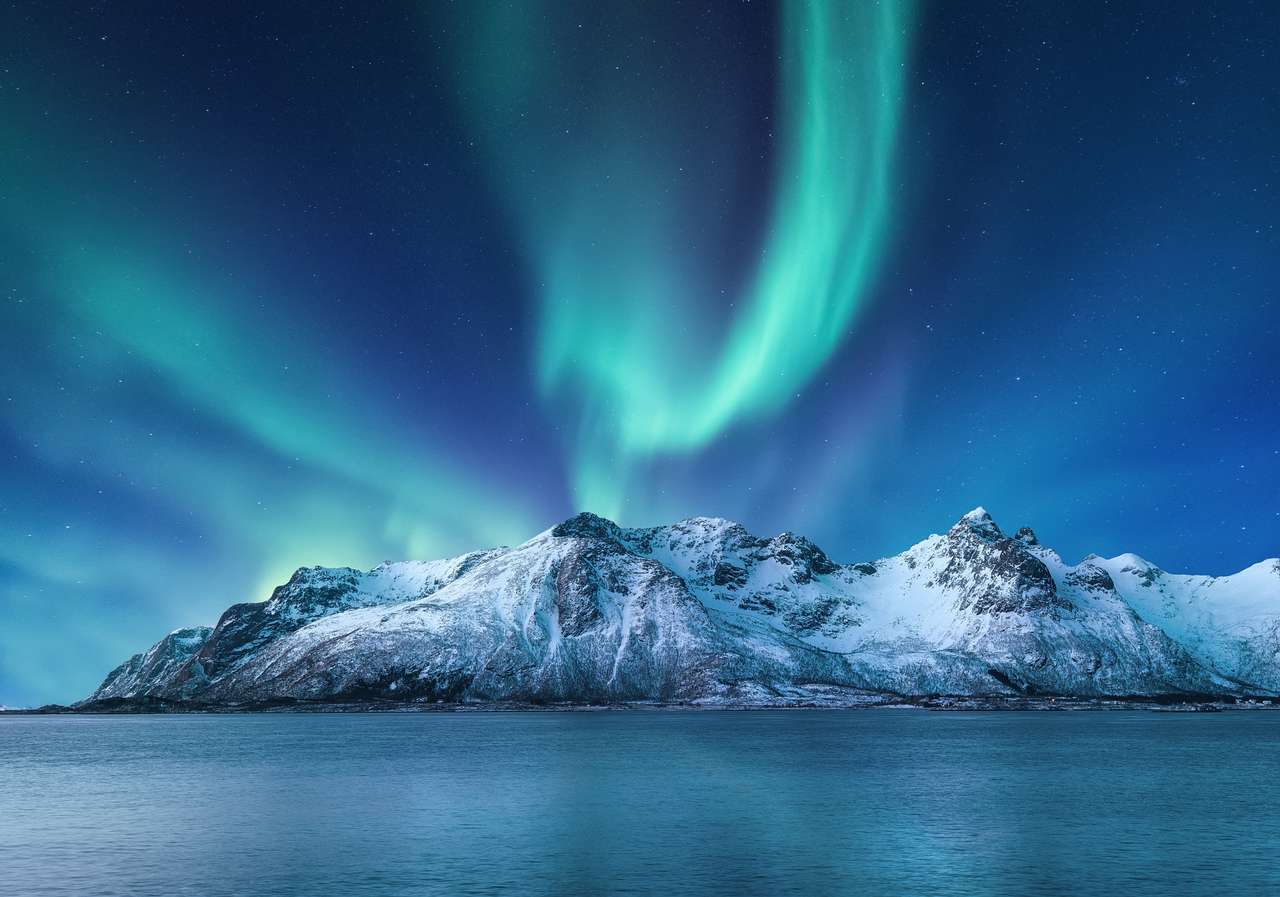 Aurora Borealis, ostrovy Lofoten, Norsko online puzzle
