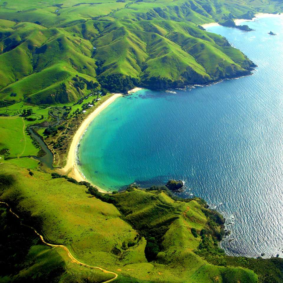 Залив Таупо, Нова Зеландия онлайн пъзел