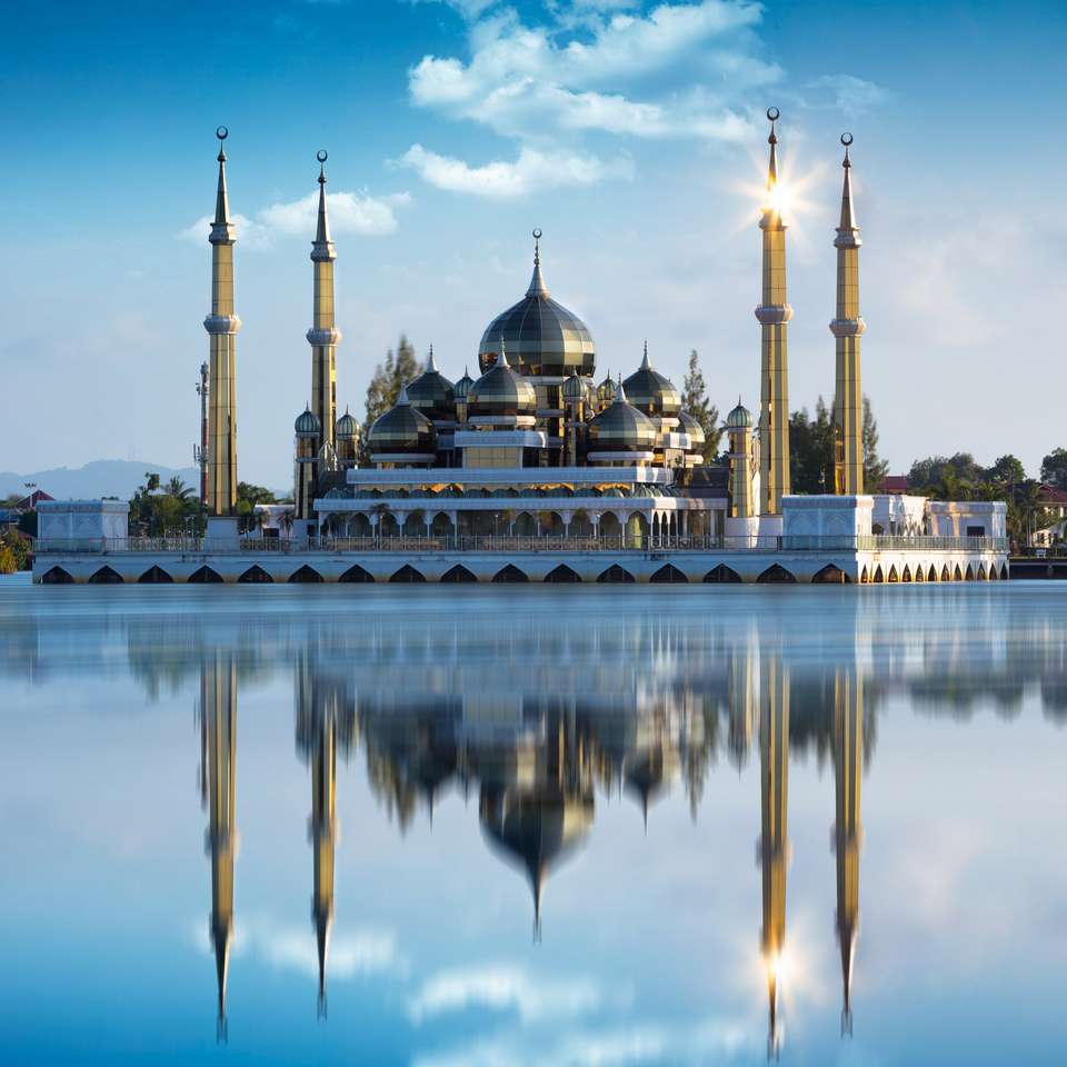 Кристална джамия в Куала Теренгану, Малайзия онлайн пъзел