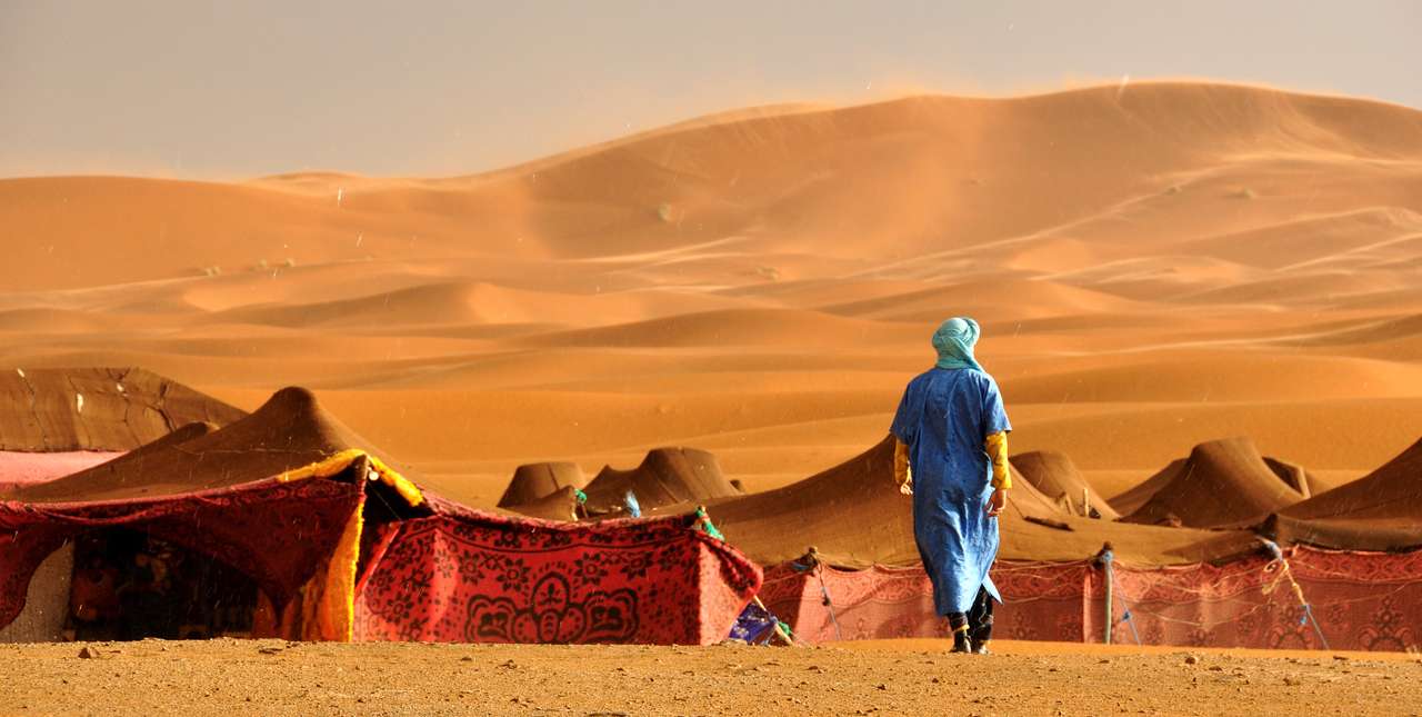 Campeggio Tuareg a Merzouga puzzle online