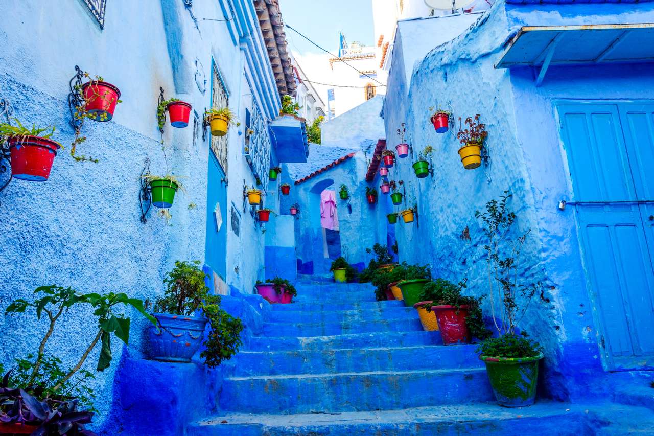 Blauwe straat in Chefchaouen, Marokko online puzzel