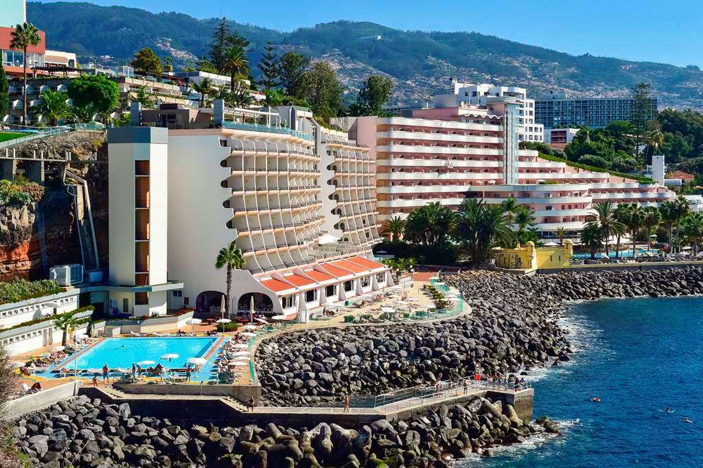 Hotel- Pestana Carlton Madeira online puzzle