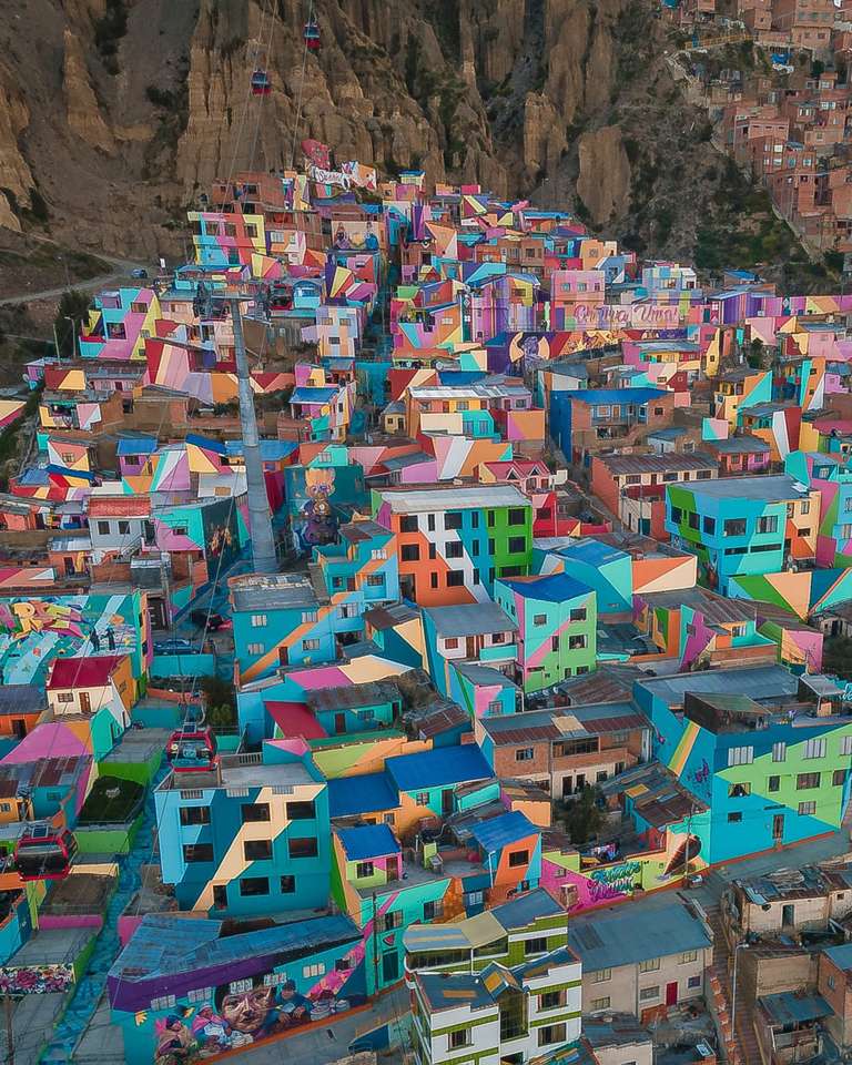 Wijk in de stad El Alto online puzzel