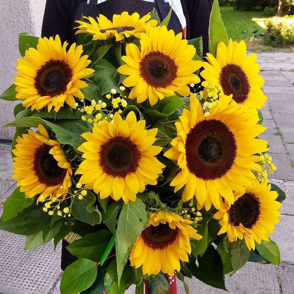 Bouquet with sunflowers jigsaw puzzle online