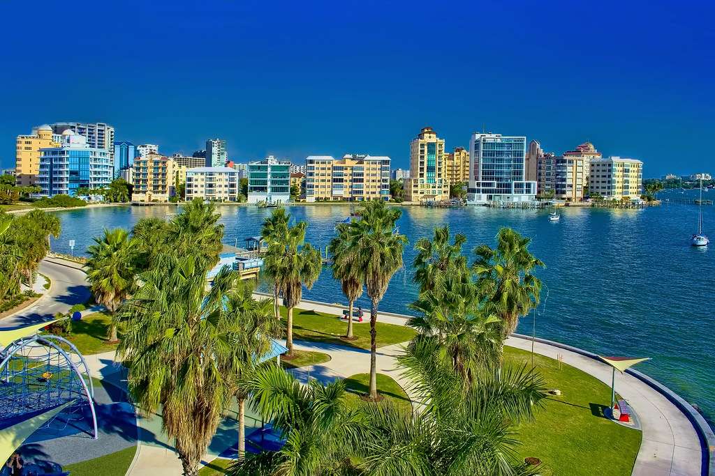 Sarasota- uma cidade no condado de Sarasota - Flórida quebra-cabeças online