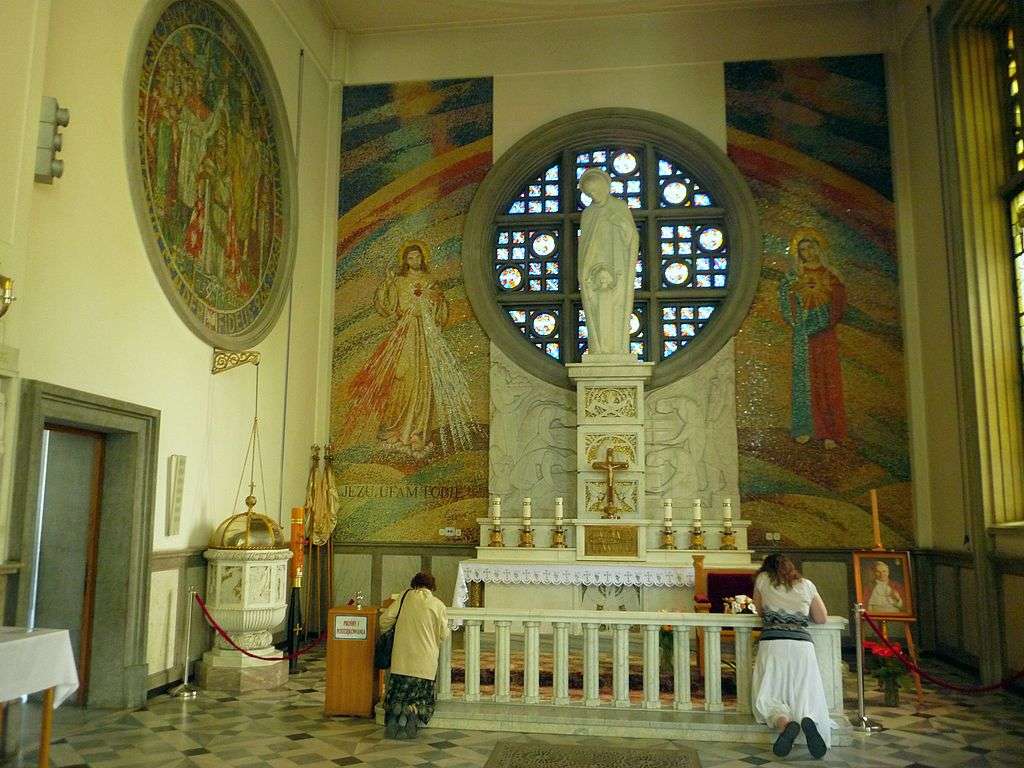 Basílica de la Inmaculada Medianera de las Gracias en Ni rompecabezas en línea