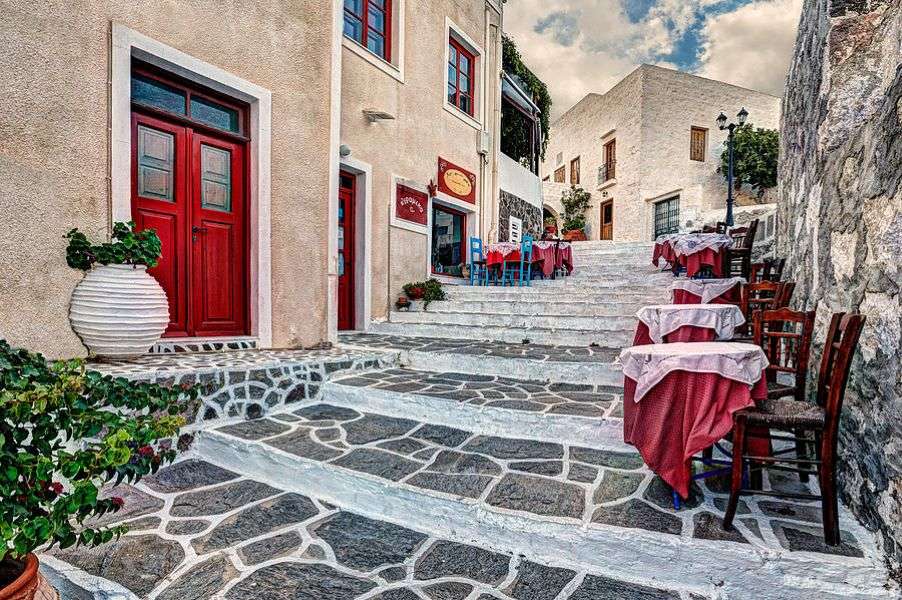 Plaka-stad op het eiland Milos, Griekenland online puzzel