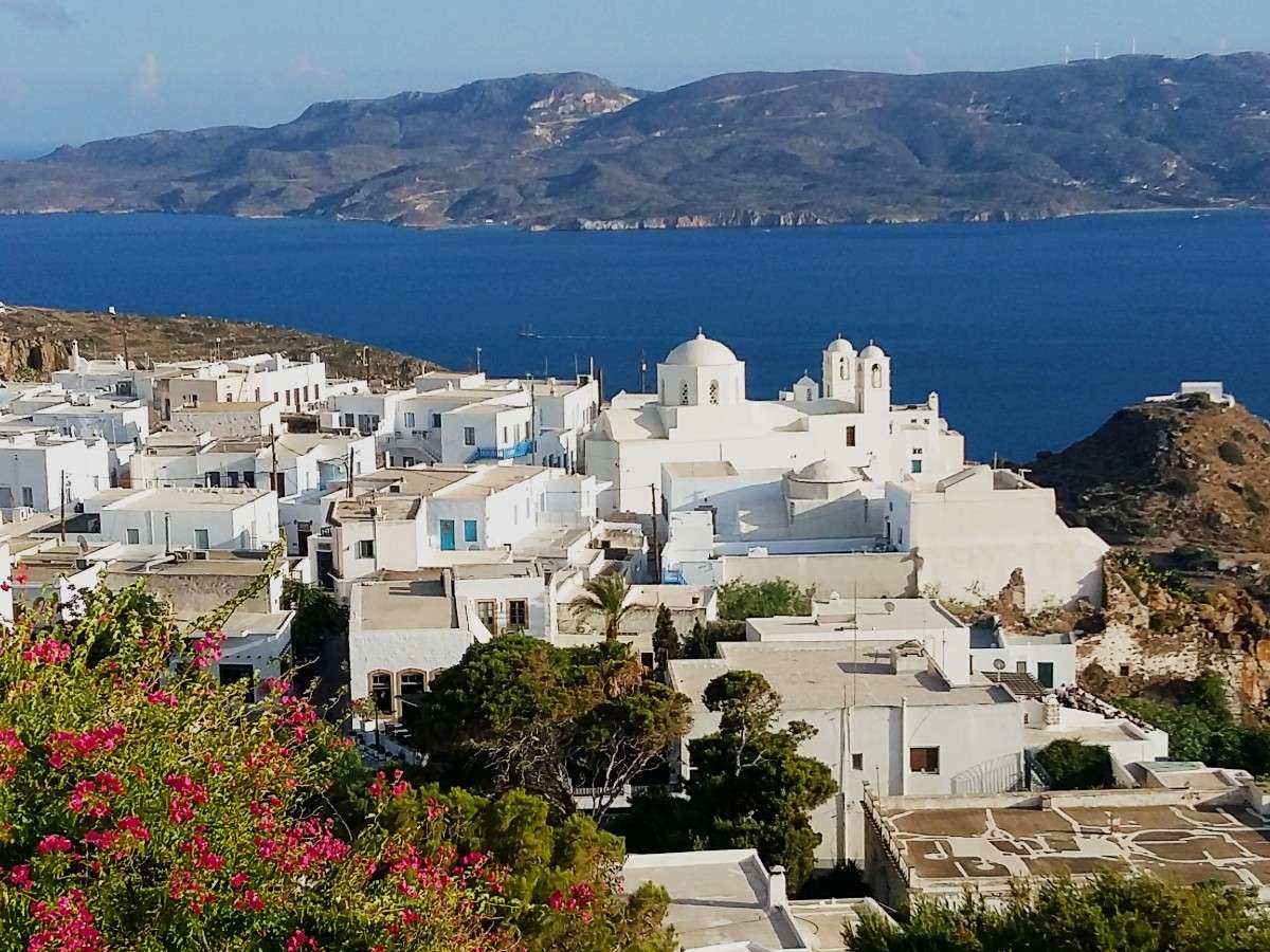 ミロス島ギリシャのプラカの町 オンラインパズル
