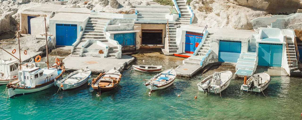 Insula grecească Milos jigsaw puzzle online