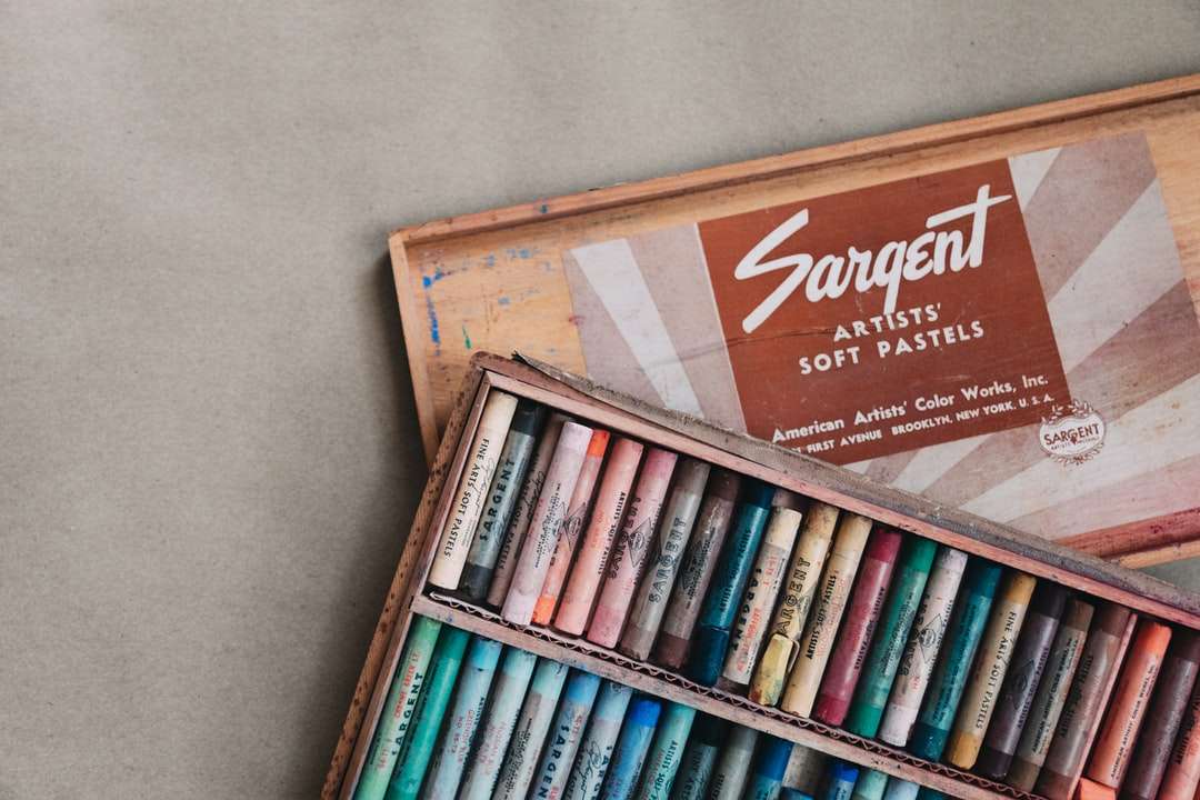 Pastelli morbidi Sargent con scatola puzzle online