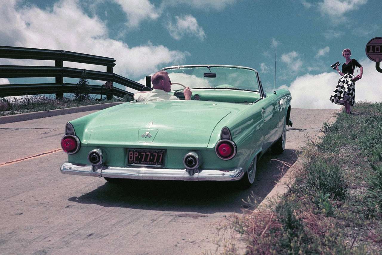 1955年フォードサンダーバード ジグソーパズルオンライン