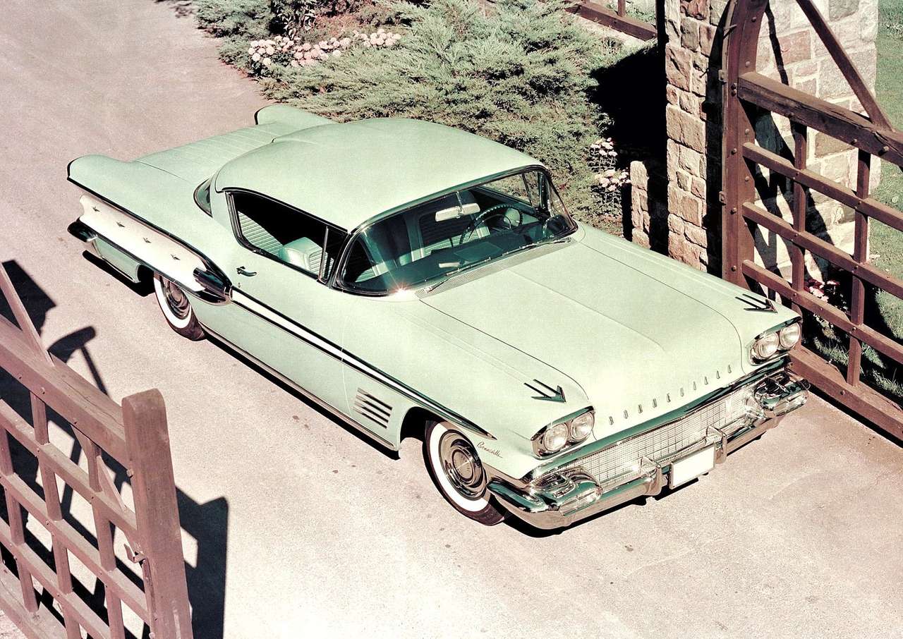 Pontiac Bonneville 1958 года выпуска. пазл онлайн