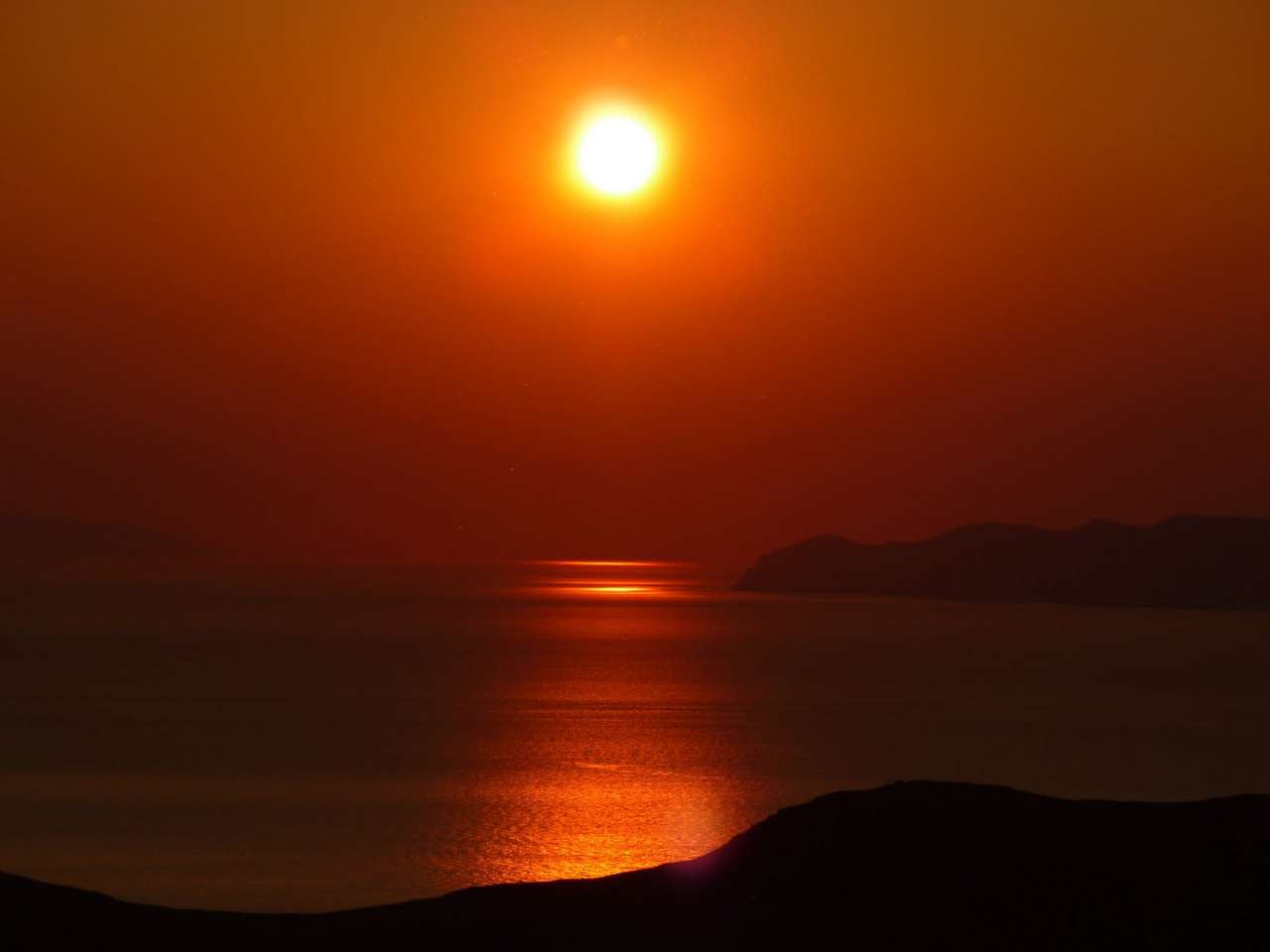 Île grecque Syros Coucher de soleil puzzle en ligne