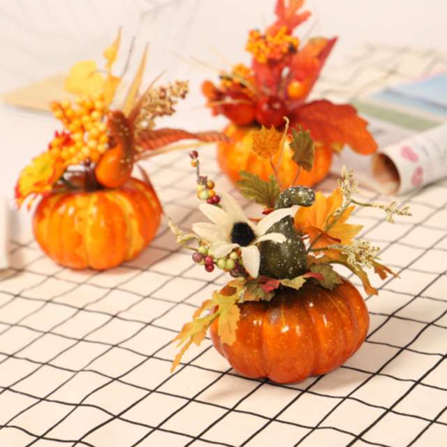 Artificial pumpkins with dried flowers online puzzle