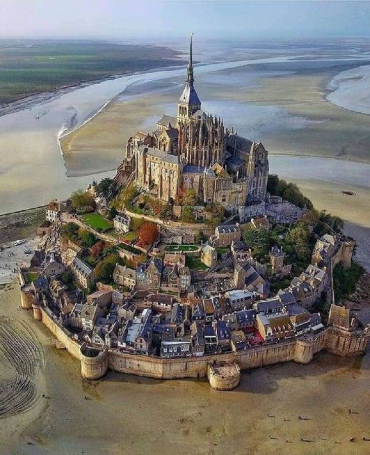 Saint-Mont-Michel. legpuzzel online