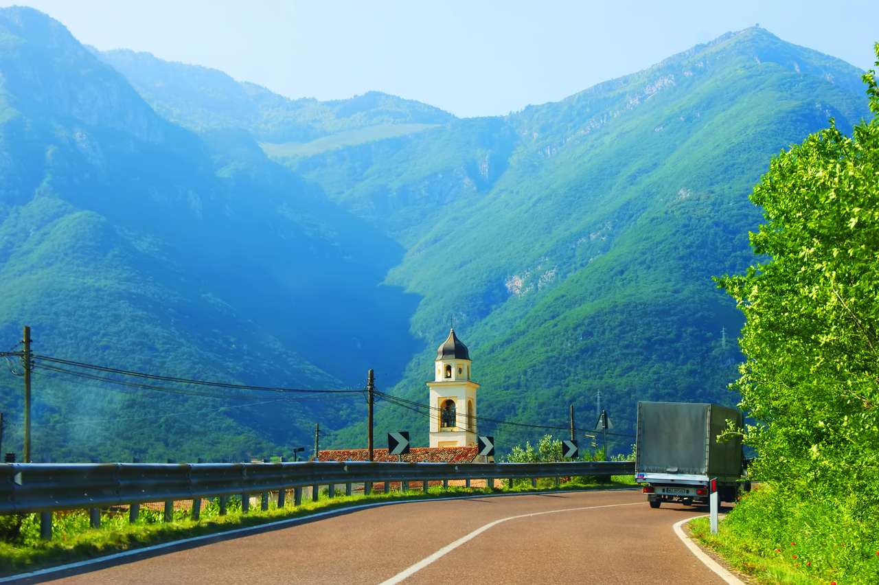 Гірські та природні ландшафти Італії онлайн пазл