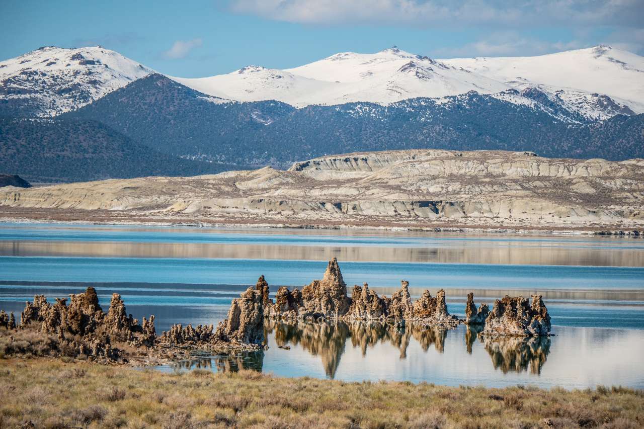 Mono Lake i östra Sierra Nevada Pussel online