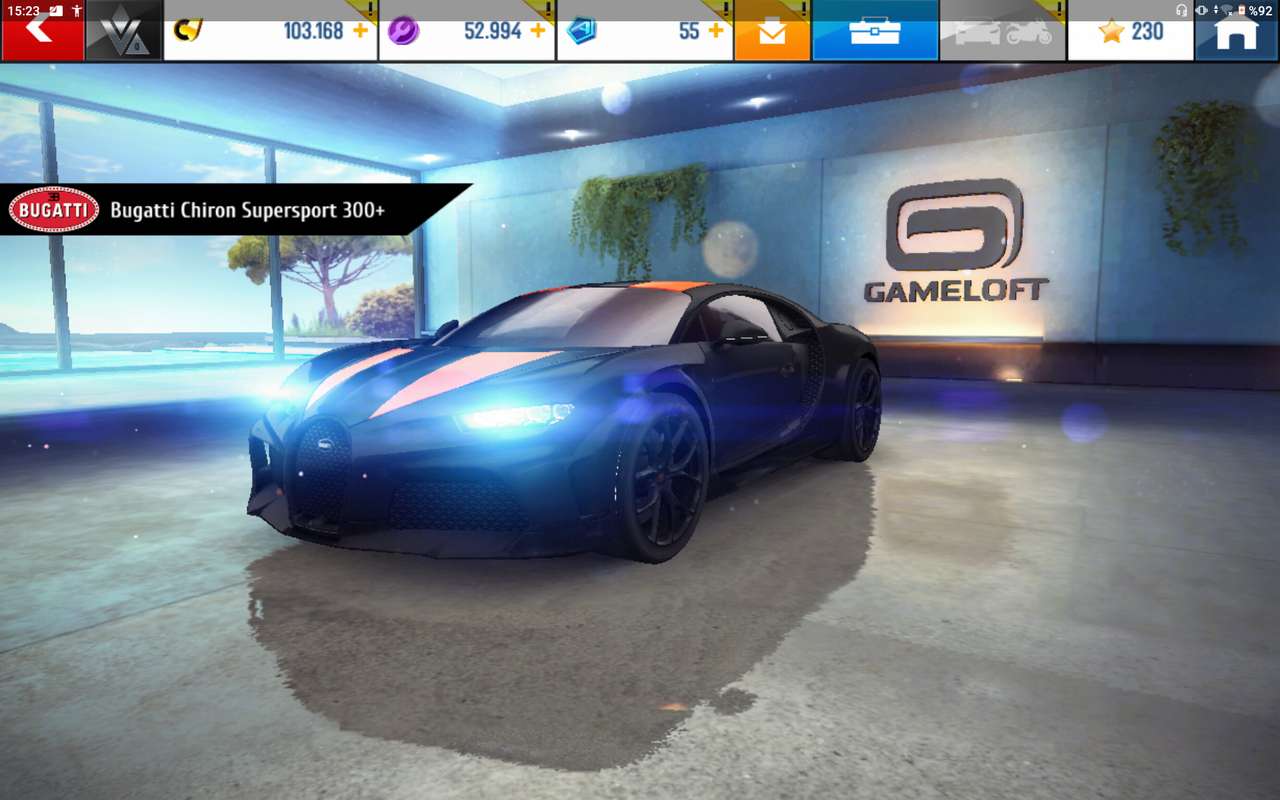 Asphalt 8 Airborne Bugatti chiron Supersport 300+ online puzzle