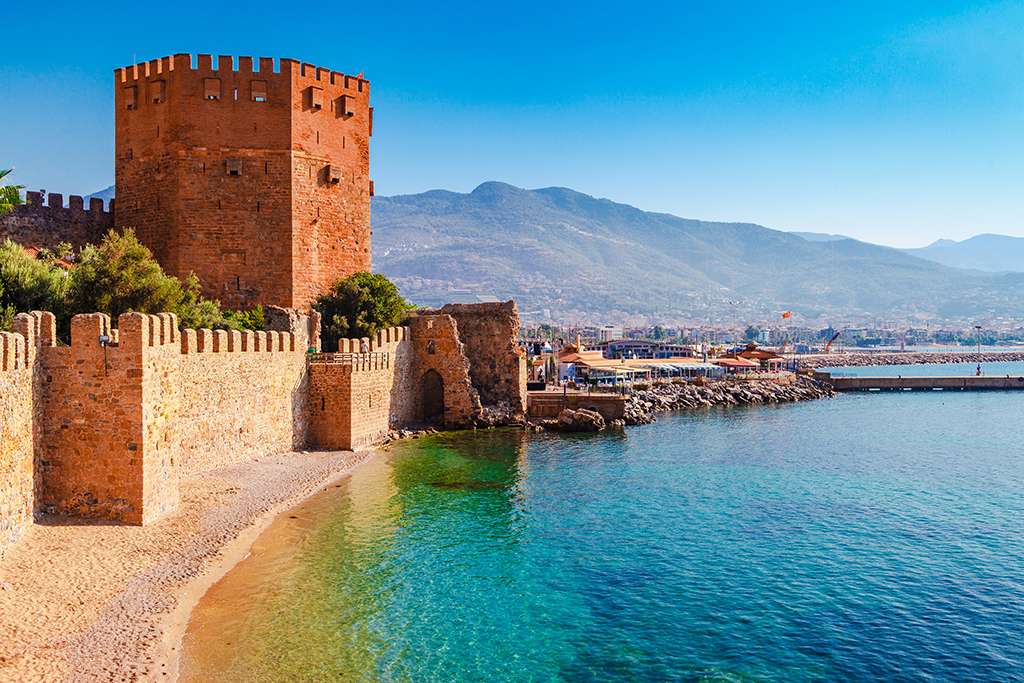 Alanya - a city and district in southern Turkey online puzzle