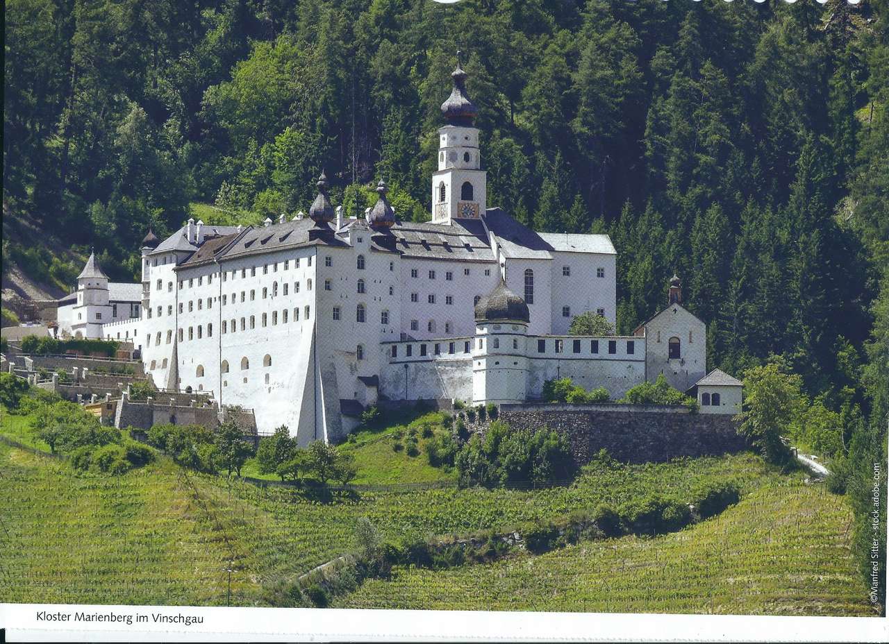 Монастырь Мариенберг онлайн-пазл