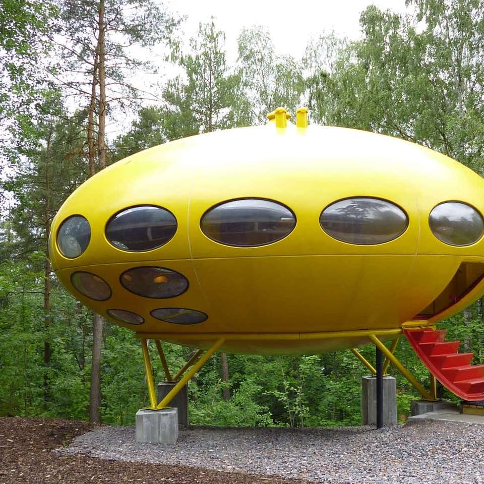 UFO huisje legpuzzel online