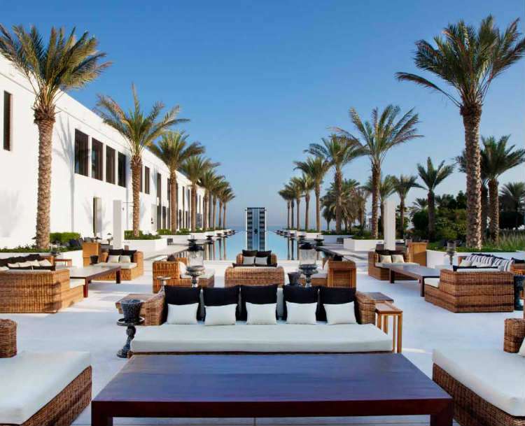 Ein elegantes Hotel im omanischen Stil Online-Puzzle