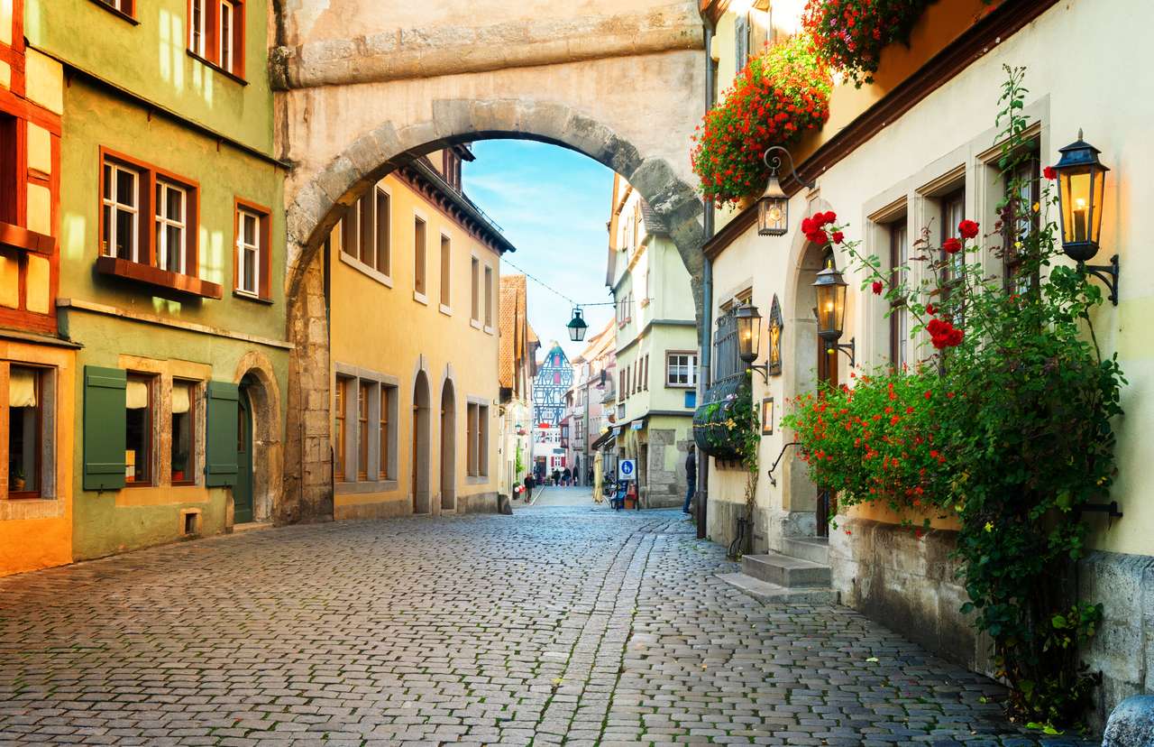 Oblouk Roderbogen v Rothenburg ob der Tauber online puzzle
