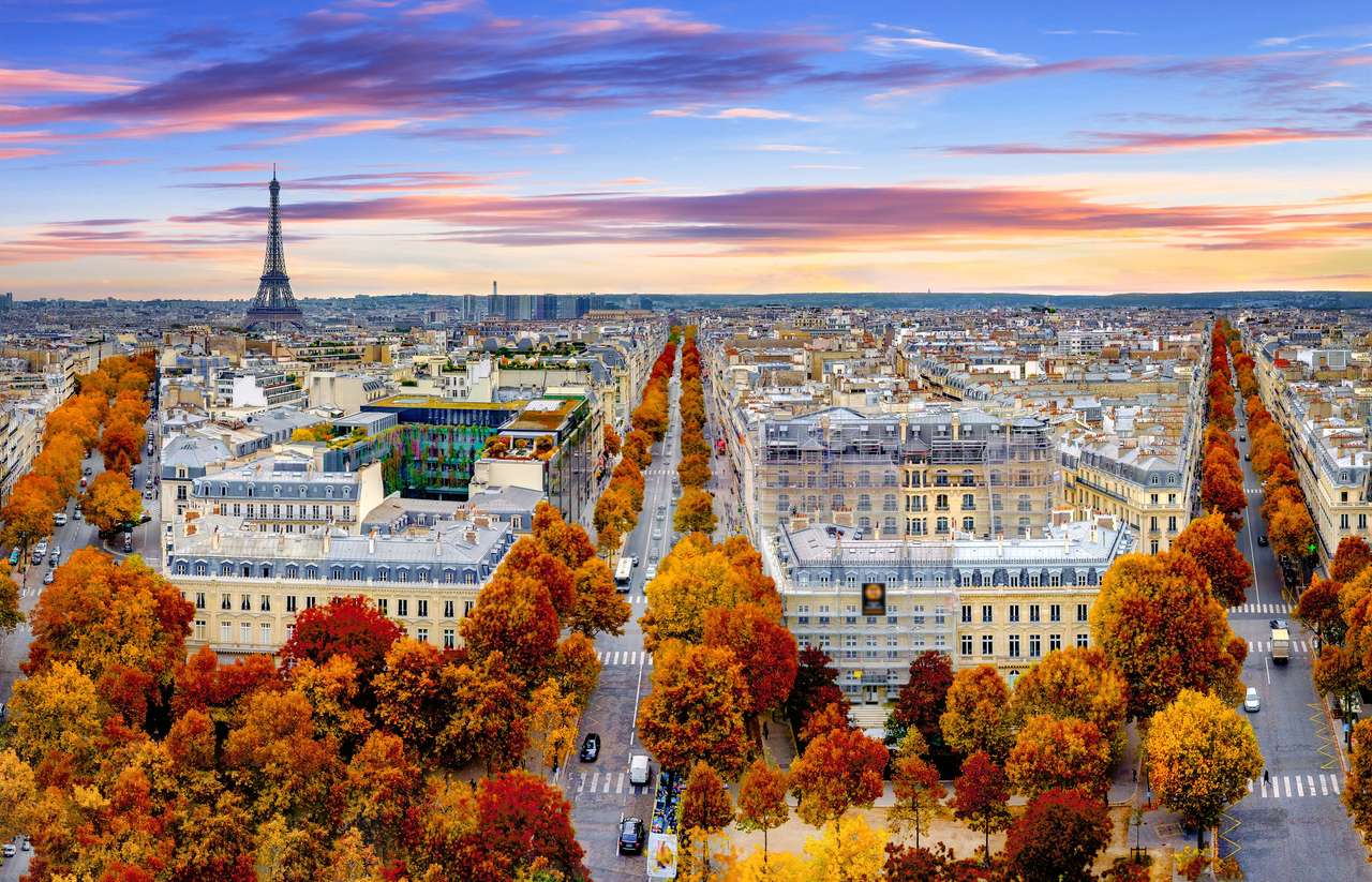 Letecký pohled na Paříž v pozdním podzimu při západu slunce skládačky online